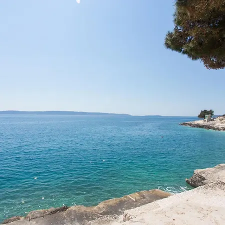 Bandic - 30 Meters To The Lejlighed *