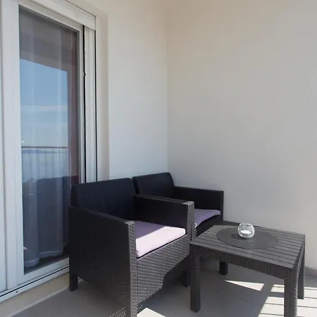 Lejlighed Bandic - 30 Meters To The *