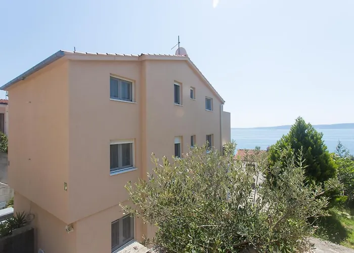Bandic - 30 Meters To The Apartman Trogir