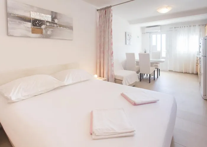 Bandic - 30 Meters To The Apartman *